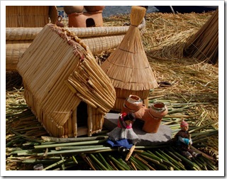 Mama tata i domek na pływającej wyspie